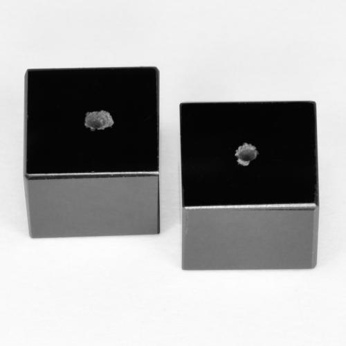 2 pezzi Onice taglio fantasia abbinati di dimensioni 7,9 x 7,6mm, peso 9,66 ct totali / media. 4,83 ct ciascuno, Nero in purezza Opaque, pietra preziosa naturale , durezza Mohs 6,5 - 7 adatto per gioielli da indossare ogni giorno, Photo A