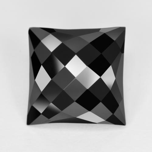 4.94 ct Black Onyx Gemstone, Onyx Gem in Square Checkerboard Shape for Sale.