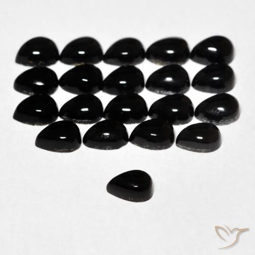 Onyx Gemstone in 4 x 3 mm (calibrated) Size for Sale, Onyx Stone in Black Color