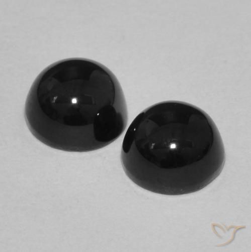 Onyx Gemstones in 5.5 mm (calibrated) Size for Sale, Onyx Stones in Black Color