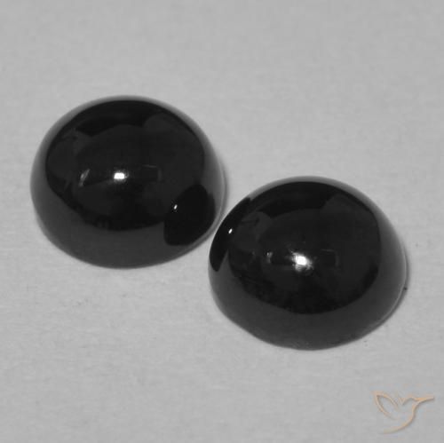 Onyx Gemstones in 5.5 mm (calibrated) Size for Sale, Onyx Stones in Black Color