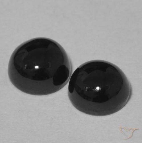 Onyx Gemstones in 5.5 mm (calibrated) Size for Sale, Onyx Stones in Black Color