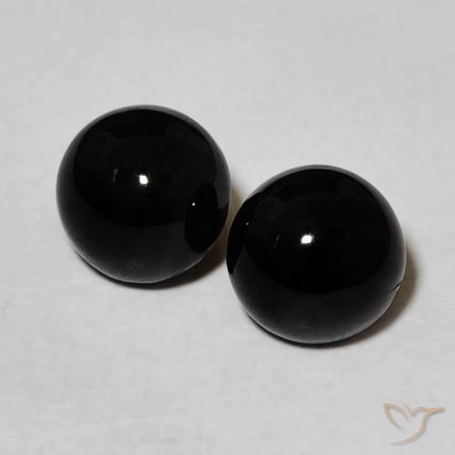 2.2 ct Round Onyx, 5.6 mm From Sri Lanka, Photo A