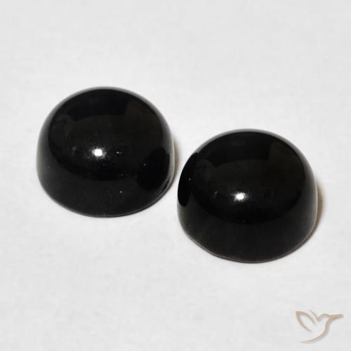 Onyx Gemstones in 7 mm (calibrated) Size for Sale, Onyx Stones in Black Color