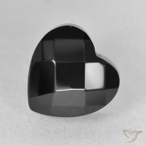 4.35 ct Black Onyx Gemstone, Onyx Gem in Heart Checkerboard Shape for Sale.