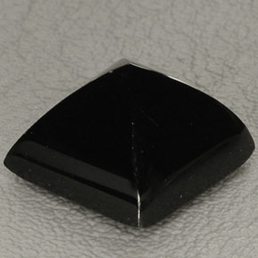 Onyx Gemstone in 15.1 x 14.8 mm Size for Sale, Onyx Stone in Black Color