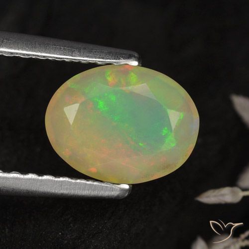 Ópalo de talla ovalada de 0,75 ct, 7,9 x 6,1 mm de Etiopía, Photo A