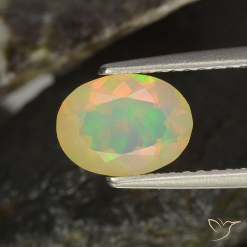 Multicolore Opale Gem - 0.9ct Ovale sfaccettato (ID: 321292)