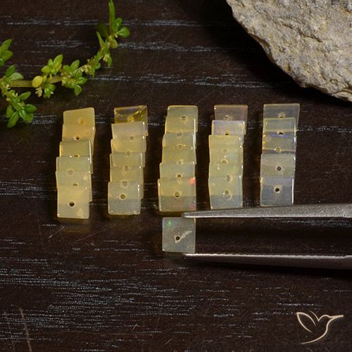 3.46ctw Natural Multicolor Opal, Square, Translucent