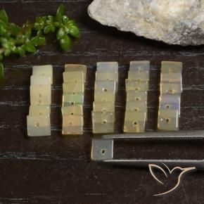 Opal Gemstones in 4 x 4 mm (calibrated) Size for Sale, Opal Stones in Multicolor Color