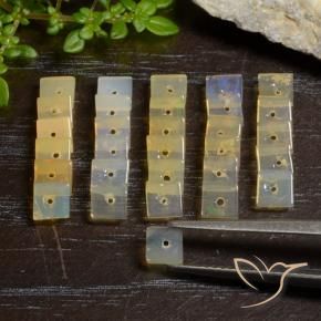 Opal Gemstones in 4 x 4 mm (calibrated) Size for Sale, Opal Stones in Multicolor Color