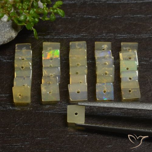 2.65ctw Natural Multicolor Opal, Square, Transparent, Photo A