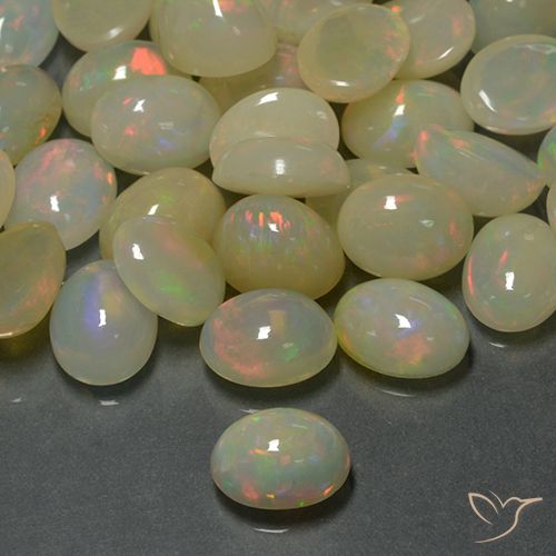 Opale ovale da 1,28 ct, 9 x 7,1 mm dall'Etiopia, Photo A