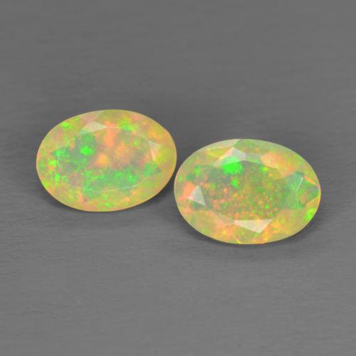 Multicolor Opal Gem - 0.4ct Oval Facet (ID: 593291)