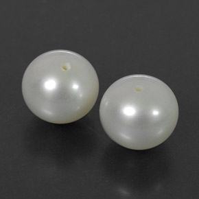 6.74 ct Cream Pearl Gemstone, Pearl Gem in Half-Drilled Sphere Shape for Sale.