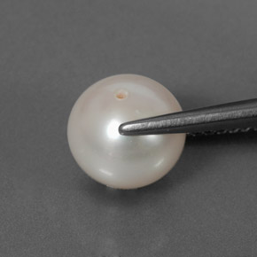 Pearl Gemstone in 8.2 mm Size for Sale, Pearl Stone in Silver White Color