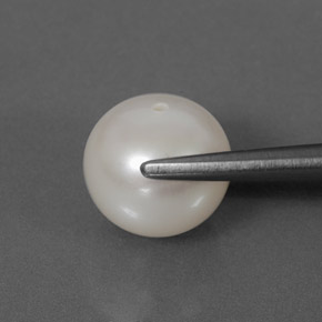 Pearl Gemstone in 8.1 mm Size for Sale, Pearl Stone in Silver White Color