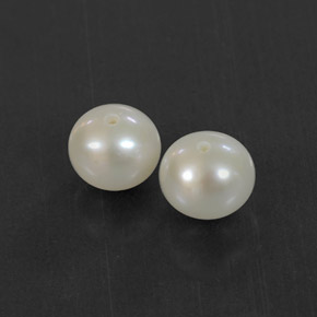 2.88 ct White Pearl Gemstone, Pearl Gem in Drilled Sphere Shape for Sale.