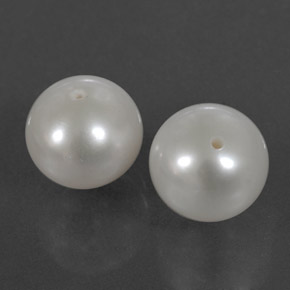 7.18 ct White Pearl Stone, Natural Pearl in Half-Drilled Sphere Shape for Sale