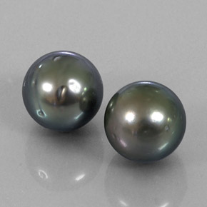 18.28 ct Silver Pearl Stone, Natural Pearl in Spherical Shape for Sale