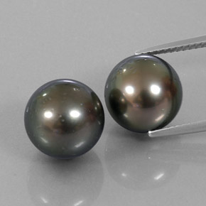 17.28 ct Silver Pearl Gemstone, Pearl Gem in Spherical Shape for Sale.