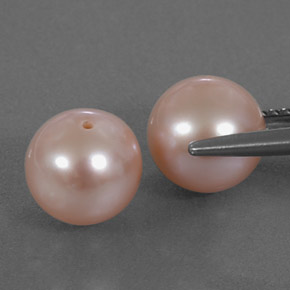 Pearl Gemstone in 7.7 mm Size for Sale, Pearl Stone in Silver Pink Color