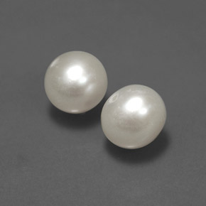 2.77 ct Cream Pearl Stone, Natural Pearl in Drilled Sphere Shape for Sale