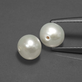 2.80 ct Cream Pearl Gemstone, Pearl Gem in Drilled Sphere Shape for Sale.