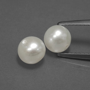 2.88 ct Cream Pearl Gemstone, Pearl Gem in Drilled Sphere Shape for Sale.