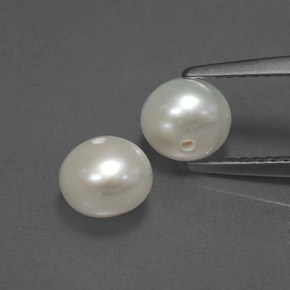 2.72 ct Cream Pearl Gemstone, Pearl Gem in Drilled Sphere Shape for Sale.