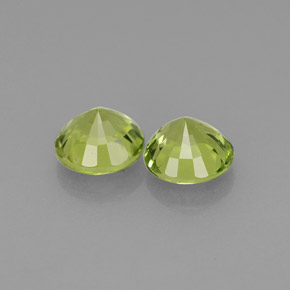 Peridot Gemstone in 5 mm (calibrated) Size for Sale, Peridot Stone in Lively Green Color