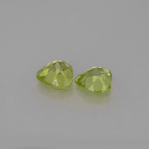 Peridot Gemstone in 5 x 5 mm (calibrated) Size for Sale, Peridot Stone in Lively Green Color