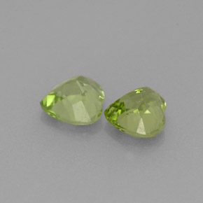 Peridot Gemstone in 4.8 x 4.8 mm Size for Sale, Peridot Stone in Lively Green Color