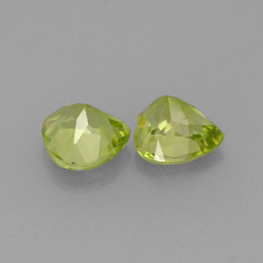 Peridot Gemstone in 5 x 5 mm (calibrated) Size for Sale, Peridot Stone in Lively Green Color