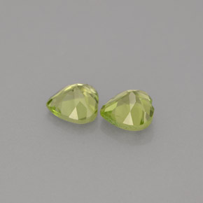 Peridot Gemstone in 5 x 5 mm (calibrated) Size for Sale, Peridot Stone in Lively Green Color