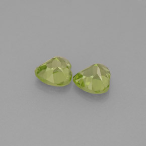 Peridot Gemstone in 5 x 5 mm (calibrated) Size for Sale, Peridot Stone in Lively Green Color