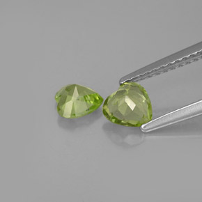 Peridot Gemstone in 5 x 5 mm (calibrated) Size for Sale, Peridot Stone in Lively Green Color