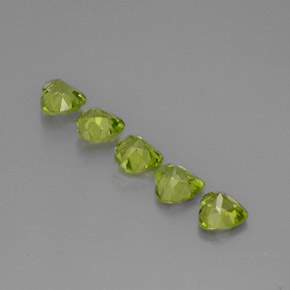 Peridot Gemstone in 5 x 5 mm (calibrated) Size for Sale, Peridot Stone in Lively Green Color