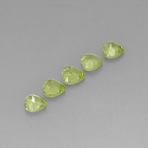 Peridot Gemstone in 5 x 5 mm (calibrated) Size for Sale, Peridot Stone in Lively Green Color