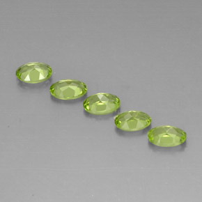 Peridot Gemstone in 6.2 x 4.2 mm Size for Sale, Peridot Stone in Lively Green Color