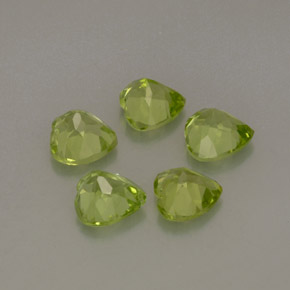 Peridot Gemstone in 5 x 5 mm (calibrated) Size for Sale, Peridot Stone in Lively Green Color