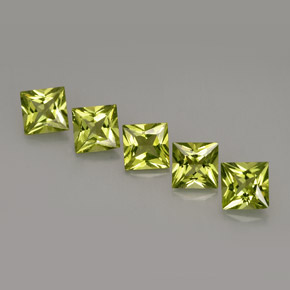 3.19 ct Green Peridot Gemstone, Peridot Gem in Princess-Cut Shape for Sale.