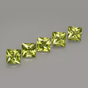 3.19 ct Green Peridot Stone, Natural Peridot in Princess-Cut Shape for Sale