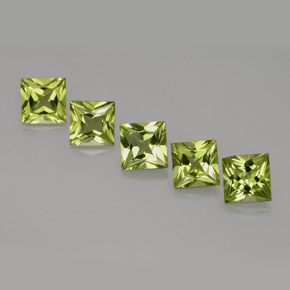 3.25 ct Green Peridot Gemstone, Peridot Gem in Princess-Cut Shape for Sale.