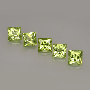 3.31 ct Green Peridot Gemstone, Peridot Gem in Princess-Cut Shape for Sale.