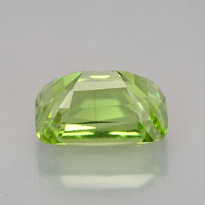 Peridot Gemstone in 11.3 x 7.6 mm Size for Sale, Peridot Stone in Lively Green Color
