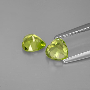 Peridot Gemstone in 5 x 5 mm (calibrated) Size for Sale, Peridot Stone in Lively Green Color