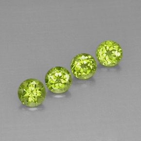 3.87 ct Green Peridot Gemstone, Peridot Gem in Round Facet Shape for Sale.