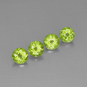 3.68 ct Green Peridot Gemstone, Peridot Gem in Round Facet Shape for Sale.