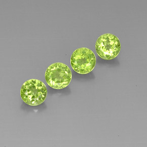 3.76 ct Green Peridot Gemstone, Peridot Gem in Round Facet Shape for Sale.